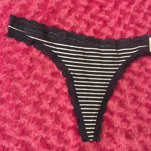 NWT Dusty Blue Stripes with Lace xxl Jenni Intimates